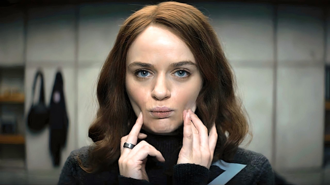 In Future, Ugly And Pretty People Get Separated And Must Have Surgery To Be Together