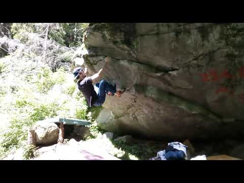 Val daone boulder - sector dos dei aser- Patrick stella 7a+