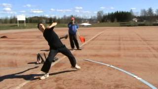 preview picture of video 'Bootthrowing by Ville Huuskonen in Riihimäki 29th April 2012'