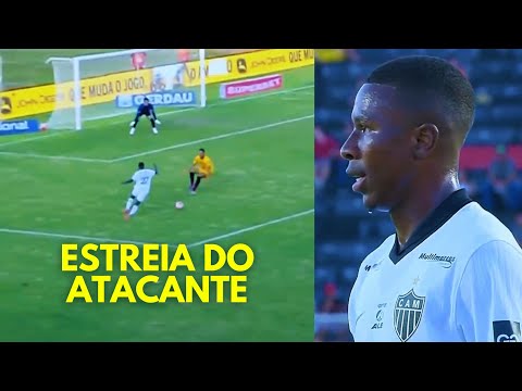 Ecuadorian Alan Minda makes his debut for Atlético Mineiro.