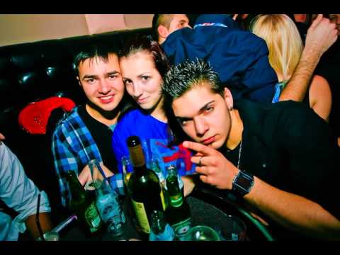 Dexy i Ivana Ako je do mene MP3