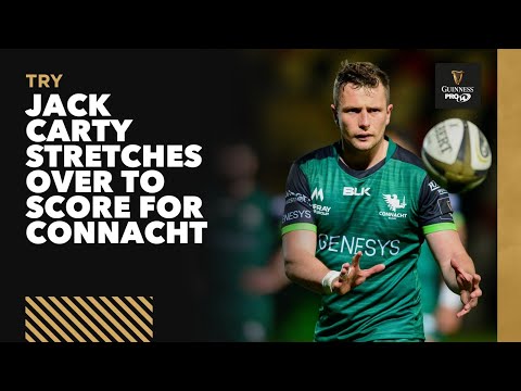 Jack Carty stretches over to score for Connacht