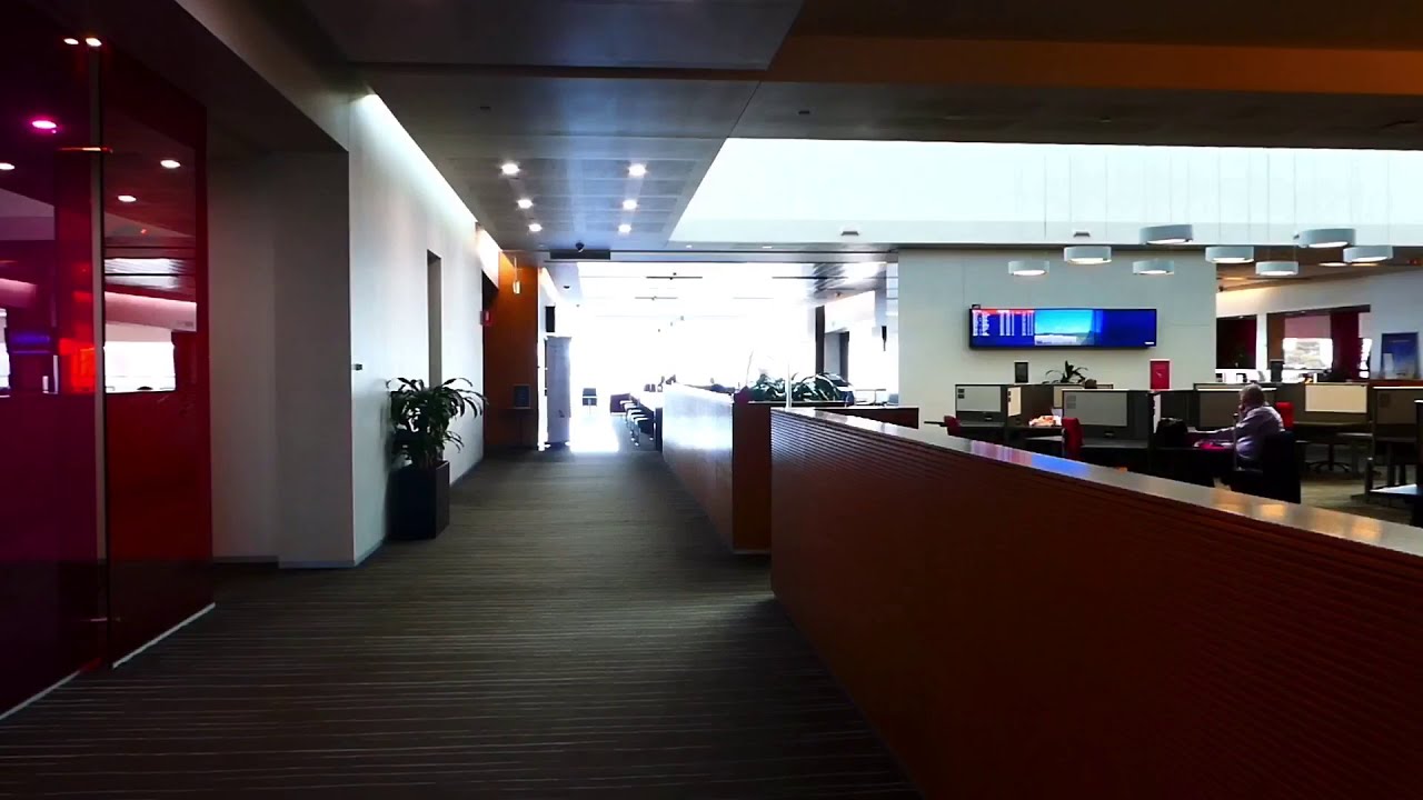 Qantas Club (International Business Lounge) thumbnail