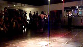 Cristian Cisneros y Virginia Porrino 1 Con Tangoevita 2010 www.tangoevita.it