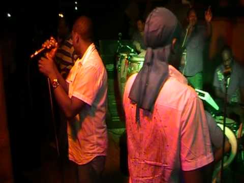 somos garifuna. los hermanos arriola