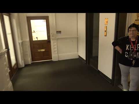 The AMAZING BIRDCAGED Otis Lexan Elevators at The Pioneer Building, Seattle, WA are STILL ORIGINAL!!