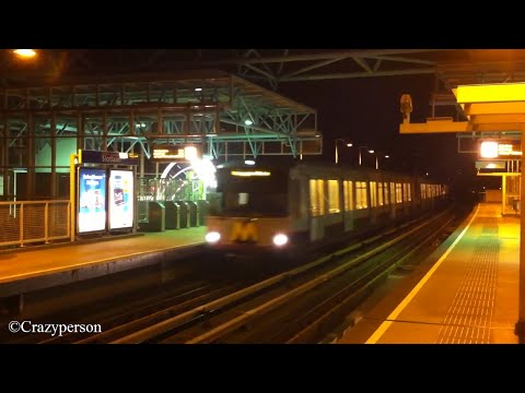 RET Metro SG2 Rijdt Door Slotlaan In Capelle a/d IJssel !!