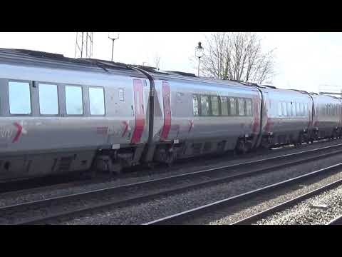 Trains @ Leamington Spa- Double CrossCountry Trains