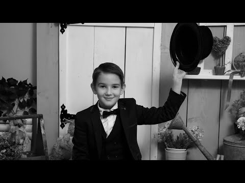 Denis Morosan  - Cosarul                                              Academia de Arte Modus Vivendi