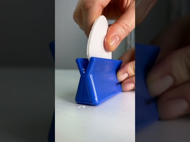 Vídeo relacionado con Mark - Tailor Chalk Cutter Tool, Layout Marking Holder Set, Dressmaking Chalk Sharpener with Precision Tip Control Design, Textile Pattern for Craft Studio Use, Sewing Tool, Quilting Work Use