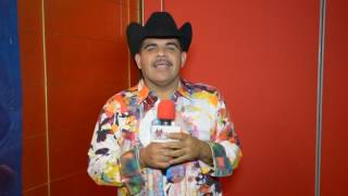 Chuy Lizárraga presenta su sencillo "Casada O No"