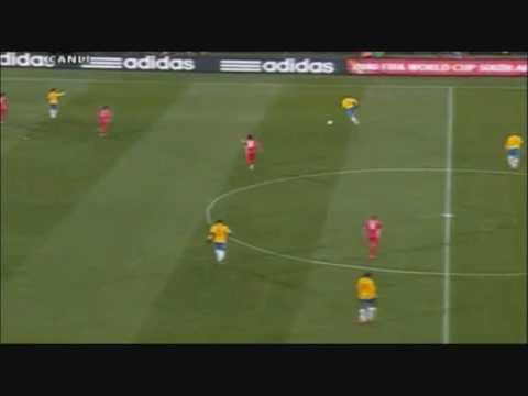 Brazil vs Korea DPR 2:1 (-- FIFA World Cup 2010 - Group G -- Highlights --)