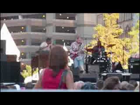 Derek Trucks Band - "Sahib Teri Bandi / Maki Madni"