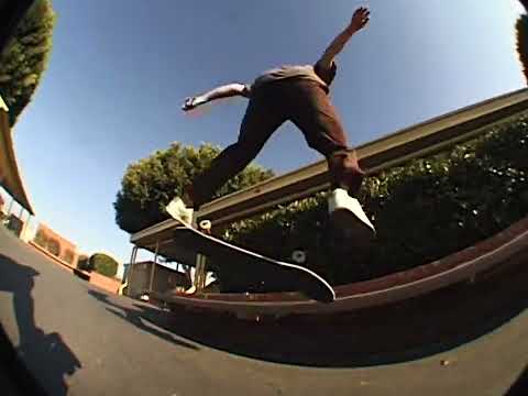 Krooked Kronichles: Bobby Worrest - Guest Edit (2006)