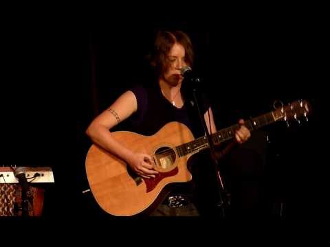Amy Campbell - Fearless
