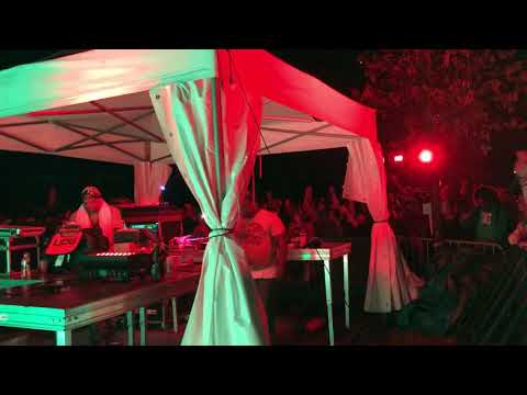 Iration Steppas ft Macky Banton