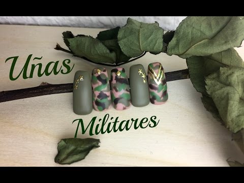 Tutorial de uñas – Diseño militar