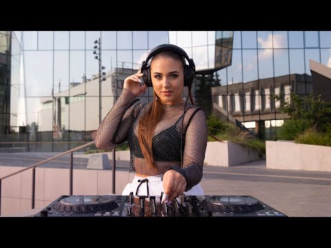 Polarity Underground Sessions Mixed by Dj Ellika