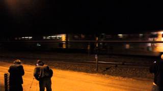 preview picture of video 'Westbound Amtrak Sunset Limited at Flatonia, TX - 4.6.2013'