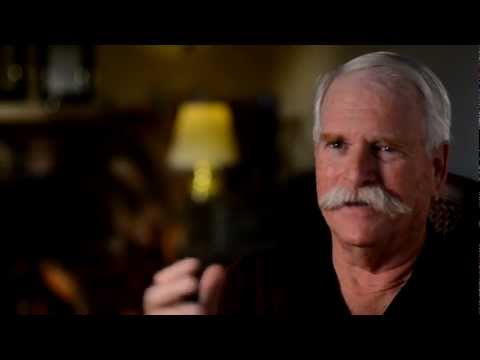 Steve Wozniak Writes 2 Million Dollar Check to Pete Ellis for The 82 'US' Festival