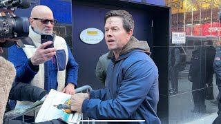 Mark Wahlberg preaches ‘love’ message on Valentines and prayer on Hallow app ! #markwahlberg #hallow