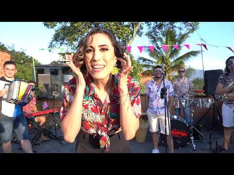 Concierto en Terraza - Los Cumbia Stars (Audio 8D)