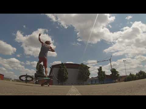 Sebastian Pospischil cut xvarial fail