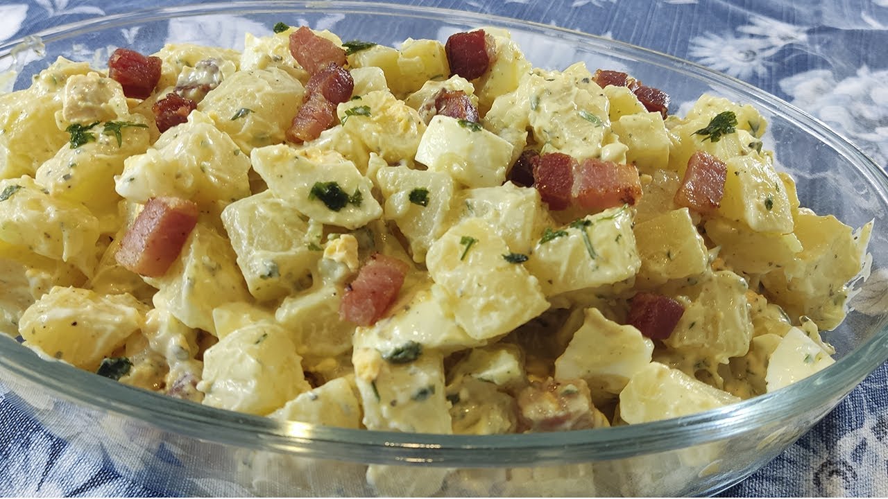 ESSA SALADA DE BATATAS COM BACON VAI SALVAR O SEU ALMOÇO - CULINÁRIA COM AMOR