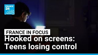 French parents and teachers combat teenage smartphone addiction in schools