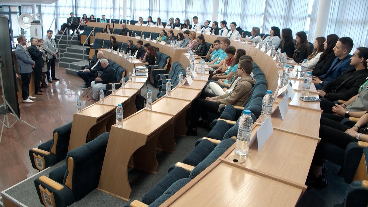Младежка конференция по повод Деня на Европа се проведе в Димитровград