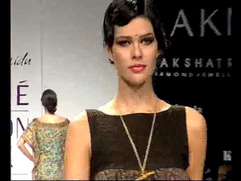 Purvi Doshi, Sashikant Naidu & Masaba @ Summer Resort 2010