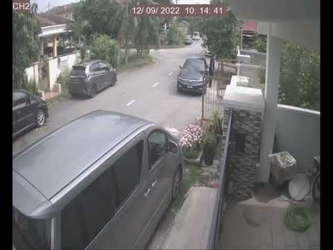 Kejadian rompakan di Pulau Indah,Klang. 4 perompak melarikan sembuh kereta merc putih😱😱