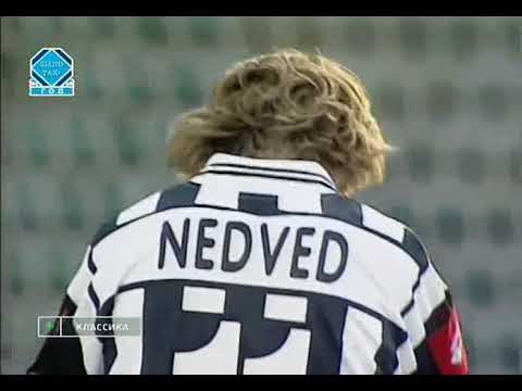 ЛЧ 2001-02 2гр этап Группа D 1 тур  Ювентус Байер  фрагменты