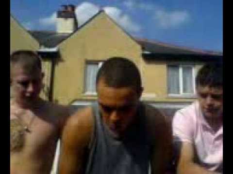 Frenze Quick Lil Freestyle To Fieldhead..