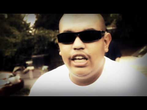 Dreamer ft. Low J Lokote Funk Master K-roc - Gangsta Party ( Official Music Video )