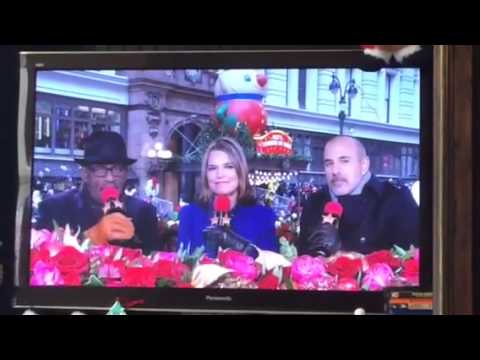 Here comes Santa Clause - Macy's Thanksgiving Day Parade