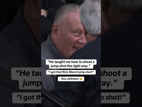 Rick Mount teaches Gus Johnson how to shoot a basketball 🏀 #basketball #cbb #purdue