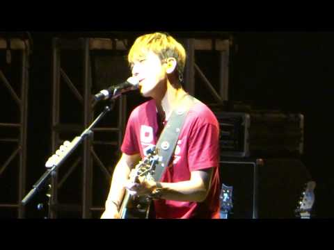 [FANCAM] #5 CNBlue "Love Light" 01-24-14