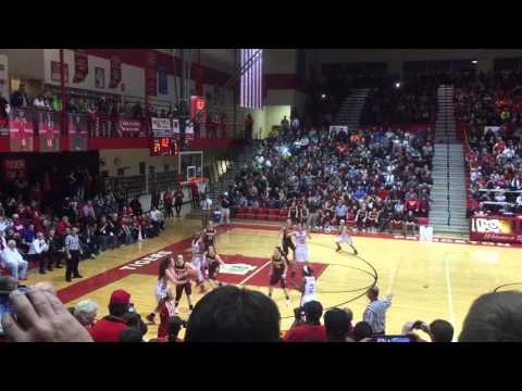 Jackie Young Breaks Damon Bailey's Scoring Record