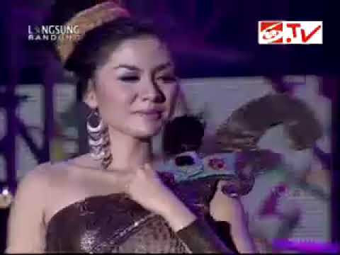 Ku Ingin Setia Armada Feat Vicky Shu Karnaval SCTV 2012
