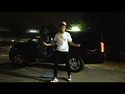 @UPPERCLASSMURDOCK  - Different Bags (official Music Video)