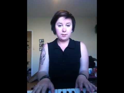 Lasse lindh - Radion spelar aldrig våran sång (cover av Jonna Lignell)