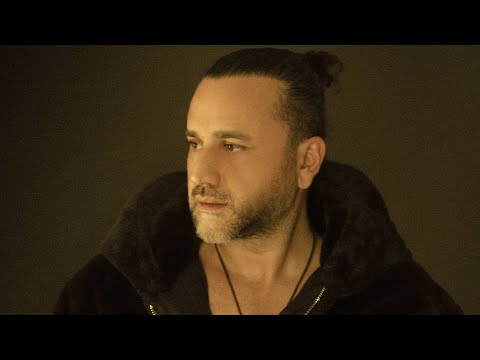 Bora Duran - İsmi Lazım Değil