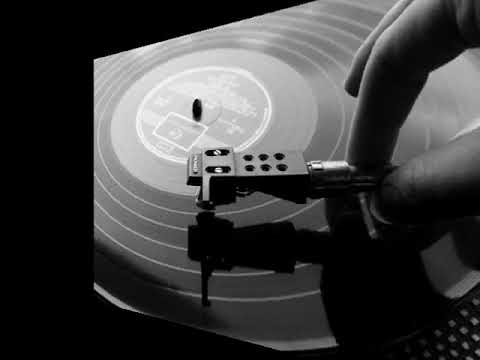 Pogledi - Una Mijailović