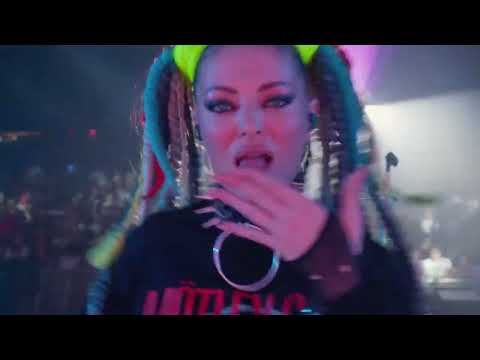 Delia is in the Tazz gang!