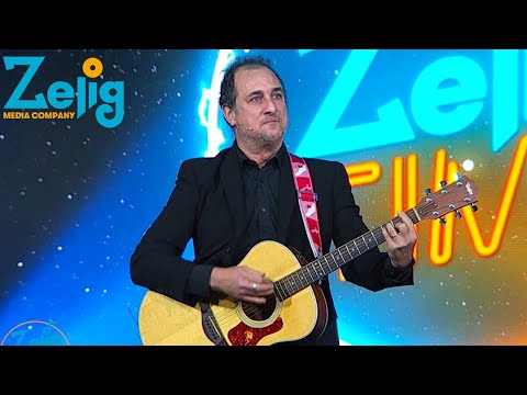 Andrea Di Marco - Se le canzoni straniere fossero cantate dai cantanti italiani - Zelig Music Time