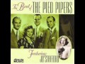 Pied Pipers & Jo Stafford - The Trolley Song 1944