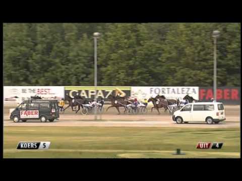 Victoria Park Wolvega 8-6-2013 KOERS 5 ABRAZZO D'AMOUR - R. EBBINGE