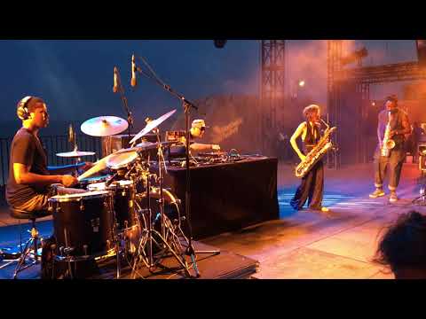 Khalab trio feat. Tamar Osborn, Moses Boyd & Shabaka Hutchings at Worldwide Festival (FR, 2019)