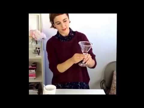 How to make a Lamingtontini cocktail